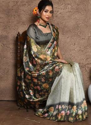 Floral Printed Saree 2