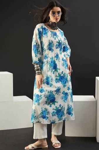 Women Floral Printed Pleated Pure Cotton Kurta with Trousers