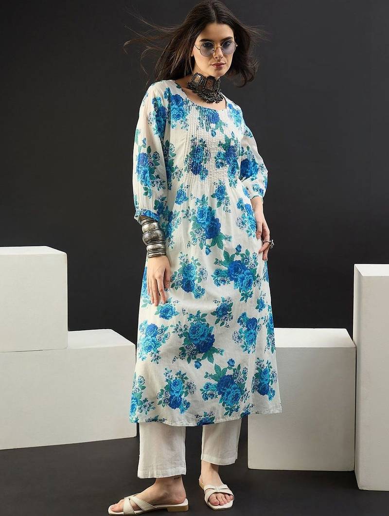 Women Floral Printed Pleated Pure Cotton Kurta with Trousers