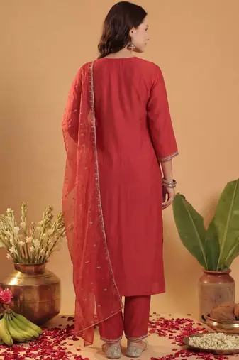 Women Ethnic Motifs Embroidered Regular Thread Work Liva Kurta with Trousers & With Dupatta