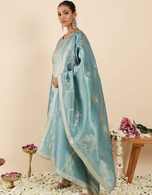 Women Ethnic Motifs Printed Regular Kurta with Trousers & With Dupatta 3