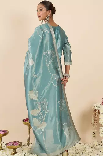 Women Ethnic Motifs Printed Regular Kurta with Trousers & With Dupatta
