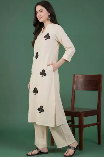 Women Ethnic Motifs Embroidered Regular Thread Work Pure Cotton Kurta with Trousers