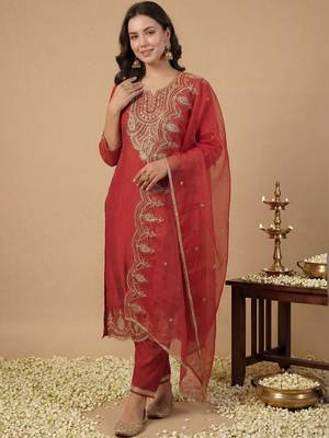 Women Ethnic Motifs Embroidered Thread Work Kurta with Trousers & With Dupatta 1