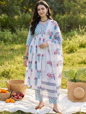 Women Floral Printed Empire Pure Cotton Kurta with Trousers & With Dupatta 6