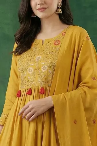 Women Ethnic Motifs Embroidered Regular Thread Work Kurta with Trousers & With Dupatta