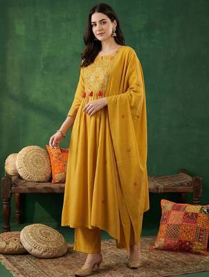 Women Ethnic Motifs Embroidered Regular Thread Work Kurta with Trousers & With Dupatta 5