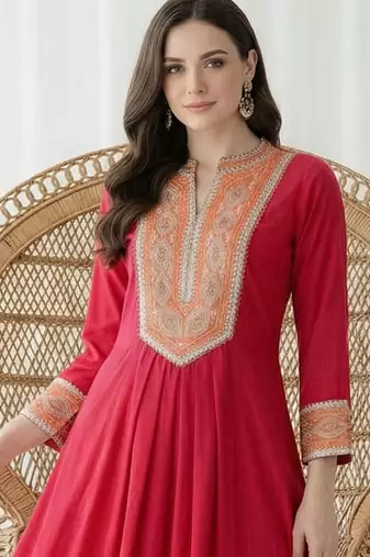 Women Ethnic Motifs Embroidered Regular Mirror Work Kurta with Trousers