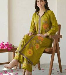 Women Floral Printed Regular Kurta with Palazzos