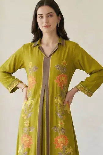 Women Floral Printed Regular Kurta with Palazzos