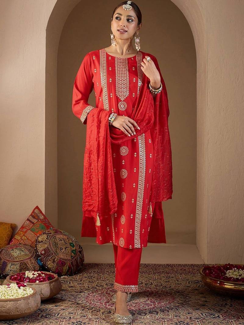 Women Ethnic Motifs Embroidered Regular Thread Work Kurta with Trousers & With Dupatta