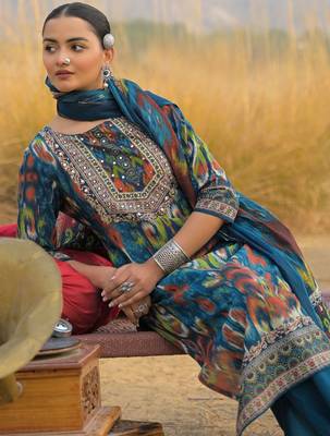 Women Ethnic Motifs Printed Regular Mirror Work Pure Cotton Kurta with Trousers & With Dupatta 5