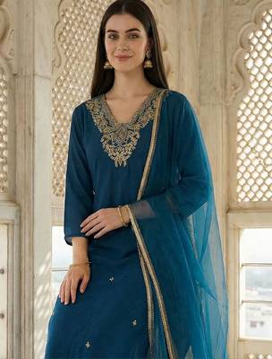 Women Ethnic Motifs Embroidered Regular Kurta with Trousers & With Dupatta 2