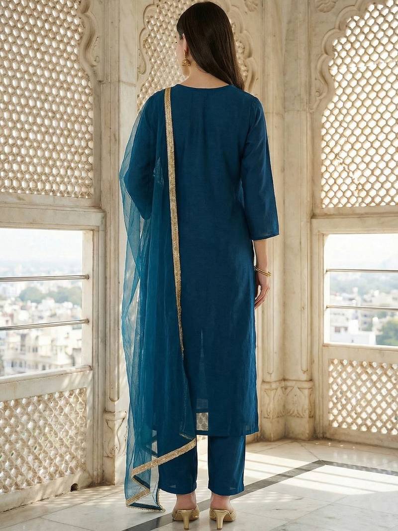 Women Ethnic Motifs Embroidered Regular Kurta with Trousers & With Dupatta