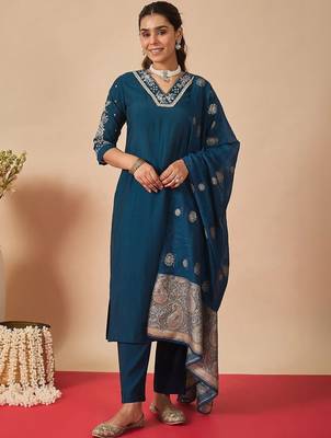 Women Ethnic Motifs Embroidered Regular Thread Work Kurta with Trousers & With Dupatta 1