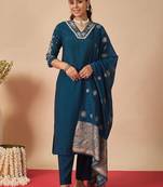 Women Ethnic Motifs Embroidered Regular Thread Work Kurta with Trousers & With Dupatta