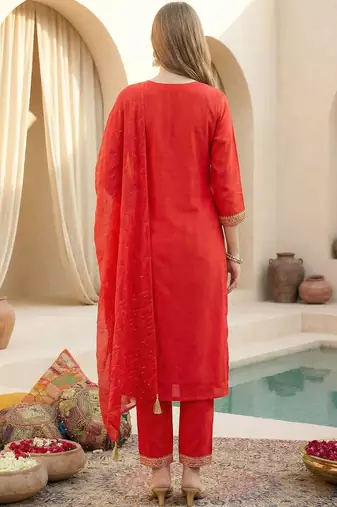 Women Ethnic Motifs Printed Regular Thread Work Kurta with Trousers & Dupatta