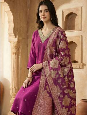 Women Ethnic Motifs Regular Kurta with Trousers & With Dupatta 1