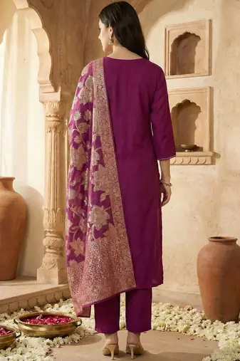 Women Ethnic Motifs Regular Kurta with Trousers & With Dupatta