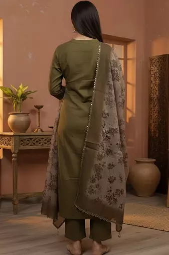 Women Ethnic Motifs Regular Thread Work Kurta with Trousers & With Dupatta