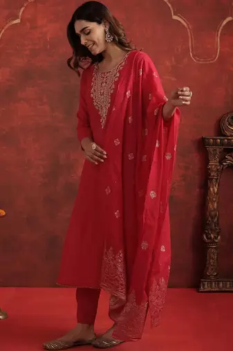 Women Ethnic Motifs Embroidered Regular Thread Work Kurta with Trousers & With Dupatta
