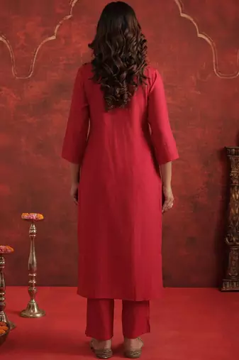 Women Ethnic Motifs Embroidered Regular Thread Work Kurta with Trousers & With Dupatta