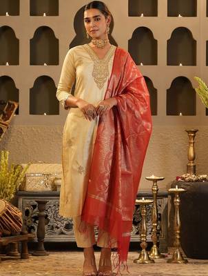 Women Ethnic Motifs Embroidered Regular Kurta with Trousers & With Dupatta 1