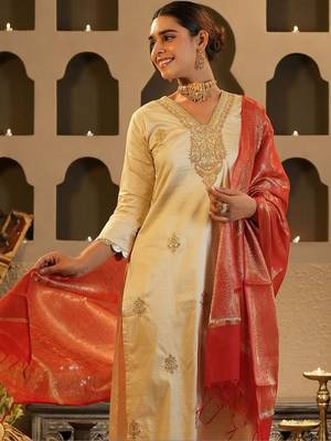 Women Ethnic Motifs Embroidered Regular Kurta with Trousers & With Dupatta 4