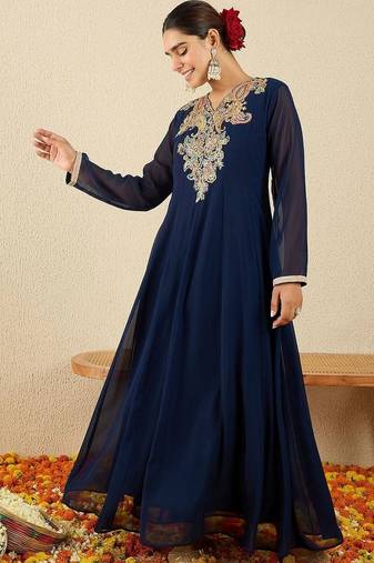 Women Ethnic Motifs Embroidered Panelled Thread Work Kurta with Trousers