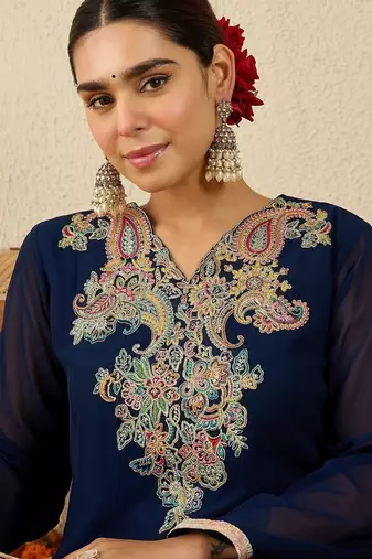Women Ethnic Motifs Embroidered Panelled Thread Work Kurta with Trousers