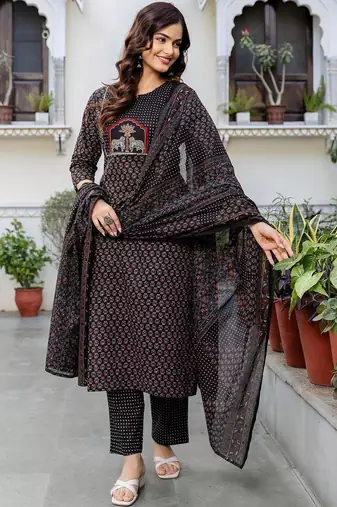 Women Ethnic Motifs Printed Regular Thread Work Pure Cotton Kurta with Trousers & With Dupatta