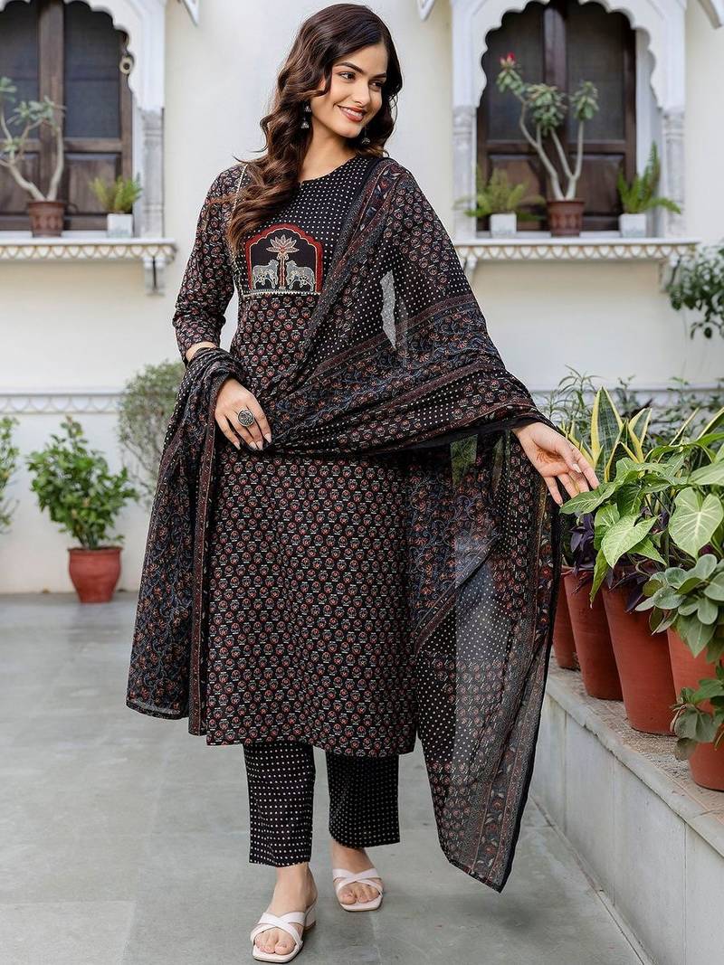 Women Ethnic Motifs Printed Regular Thread Work Pure Cotton Kurta with Trousers & With Dupatta