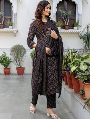 Women Ethnic Motifs Printed Regular Thread Work Pure Cotton Kurta with Trousers & With Dupatta 2