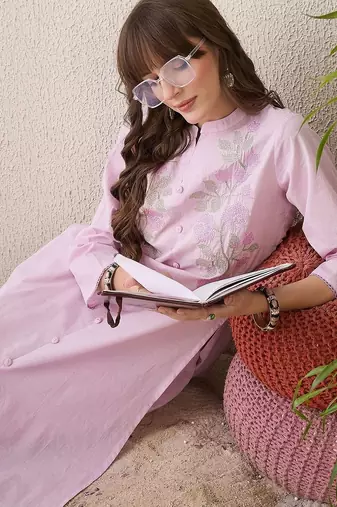 Women Floral Embroidered Regular Thread Work Pure Cotton Kurta with Trousers