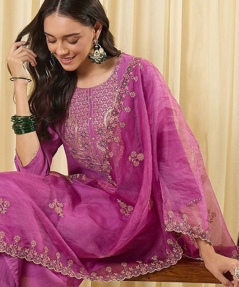 Women Ethnic Motifs Embroidered Regular Thread Work Kurta with Trousers & With Dupatta