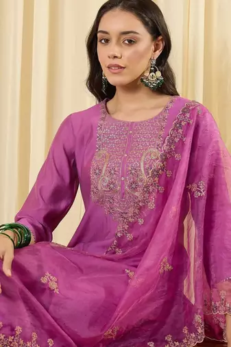 Women Ethnic Motifs Embroidered Regular Thread Work Kurta with Trousers & With Dupatta