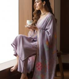 Floral Printed Thread Work Straight Kurta With Trousers & Dupatta