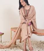 Ethnic Motifs Embroidered Thread Work Straight Kurta With Trousers & Dupatta