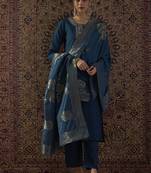 Ethnic Motifs Embroidered Round Neck Thread Work Kurta With Trousers & Dupatta