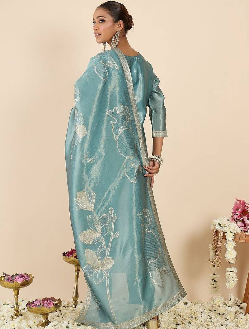 Women Regular Kurta with Trousers & With Dupatta