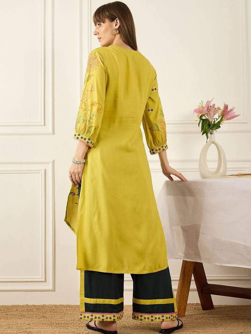 Floral Printed Thread Work Pure Cotton Kurta With Palazzos