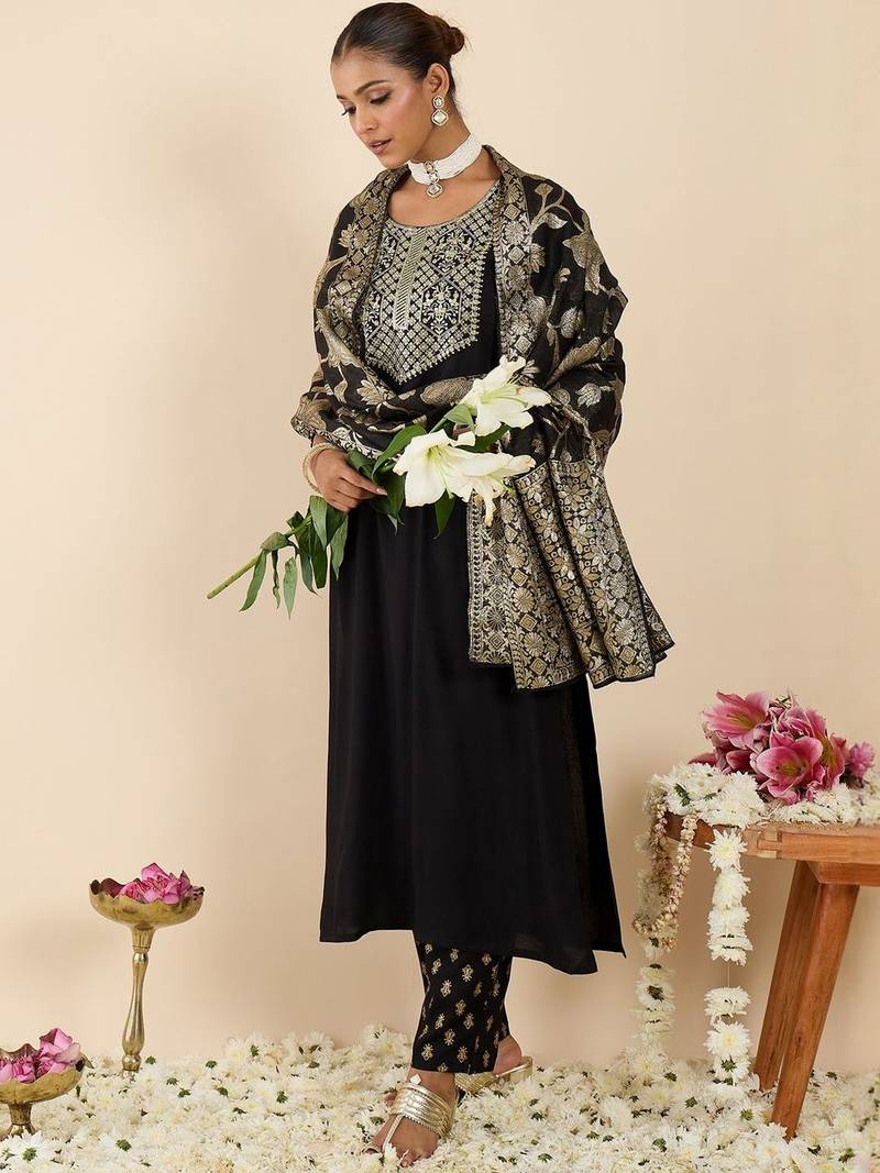 Women Ethnic Motifs Embroidered Regular Kurta with Trousers & With Dupatta