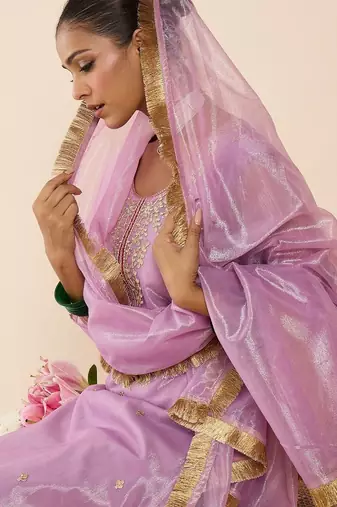 Women Ethnic Motifs Embroidered Regular Kurta with Trousers & With Dupatta