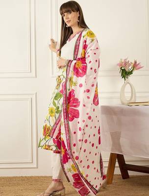 Floral Printed V-Neck Pure Cotton Straight Kurta With Trousers & Dupatta 4