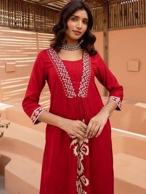 Women Ethnic Motifs Embroidered A-Line Kurta with Palazzos 6