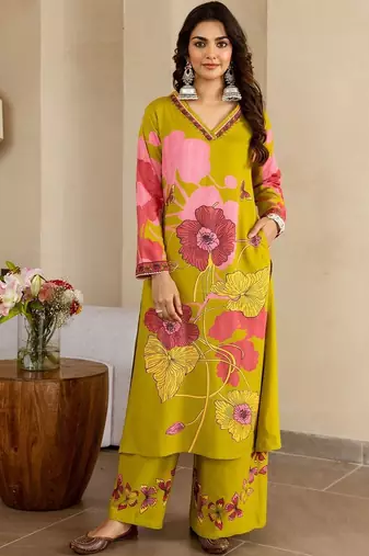 Women Floral Printed Kurta with Palazzos