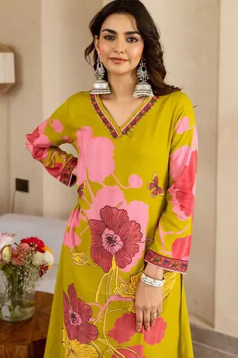 Women Floral Printed Kurta with Palazzos