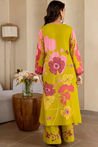 Women Floral Printed Kurta with Palazzos