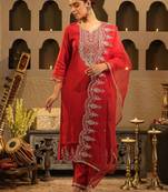 Women Ethnic Motifs Embroidered Regular Kurta with Trousers & With Dupatta