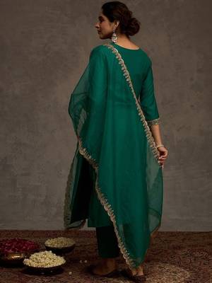 Women Ethnic Motifs Embroidered Kurta with Trousers & Dupatta 5